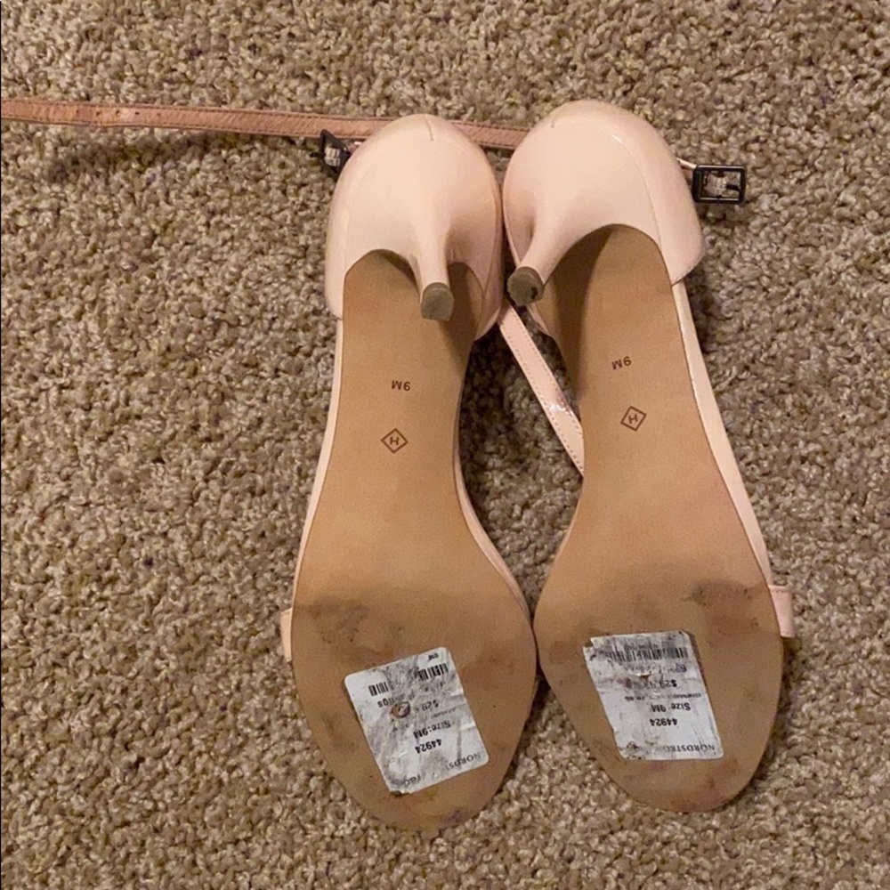 Halogen Heels - Picture 3 of 4